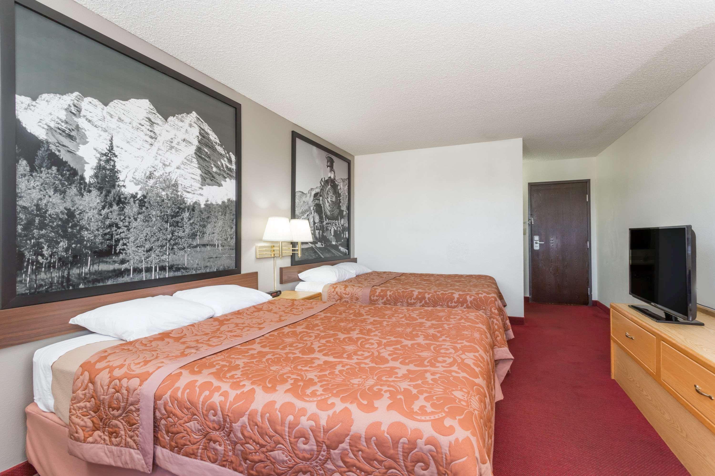 Hotel Super 8 By Wyndham Grand Junction Colorado Exterior foto